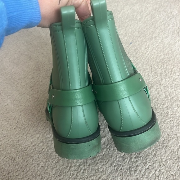 “Bernardo Zoe Rain Boots size 8” - Picture 4 of 10